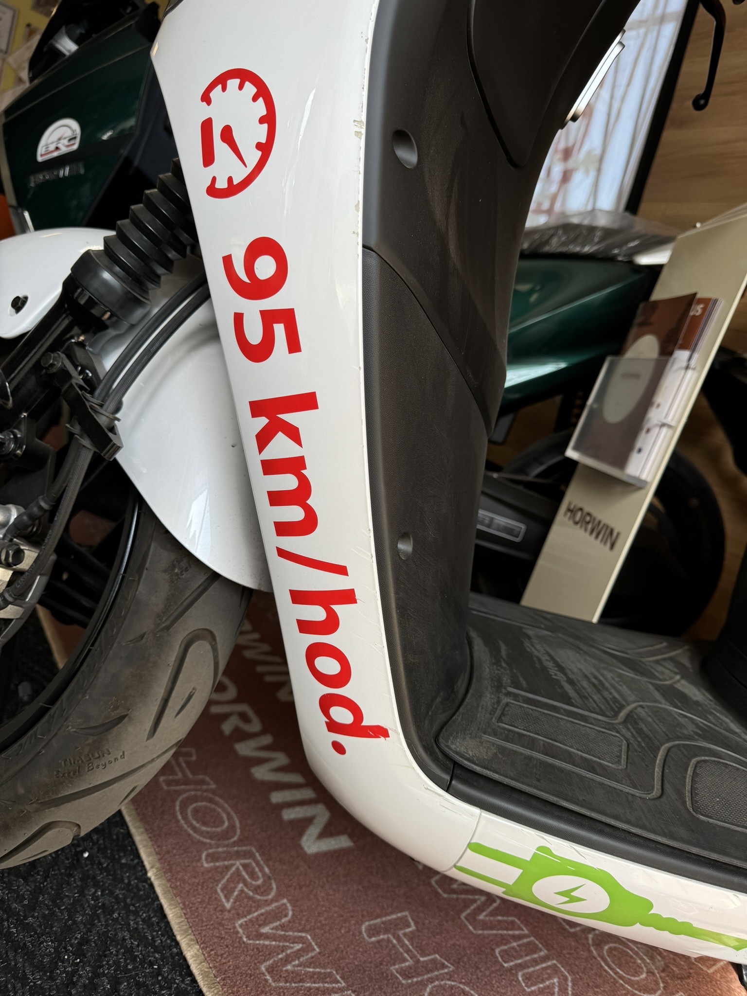 HORWIN EK3 Extended range - Předváděcí