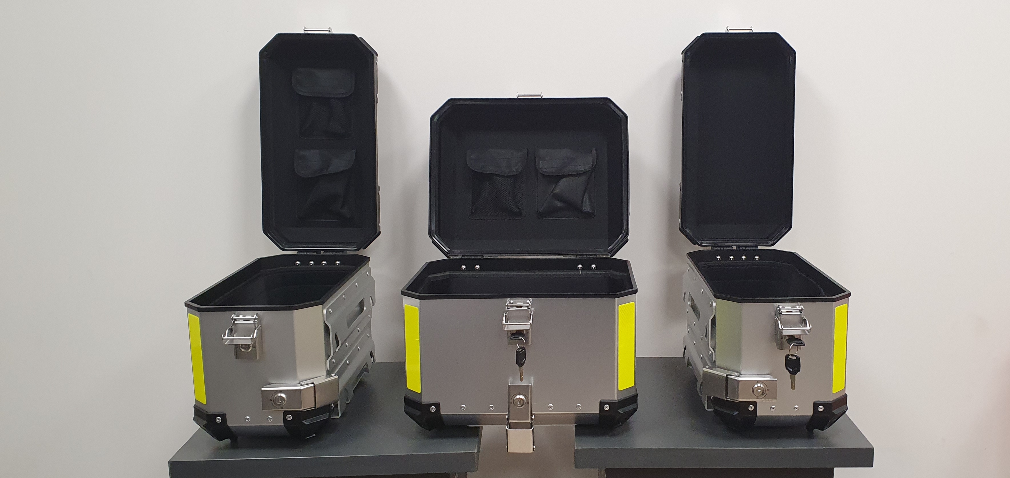 Kompletní sada boxů pro V-Cross ALU