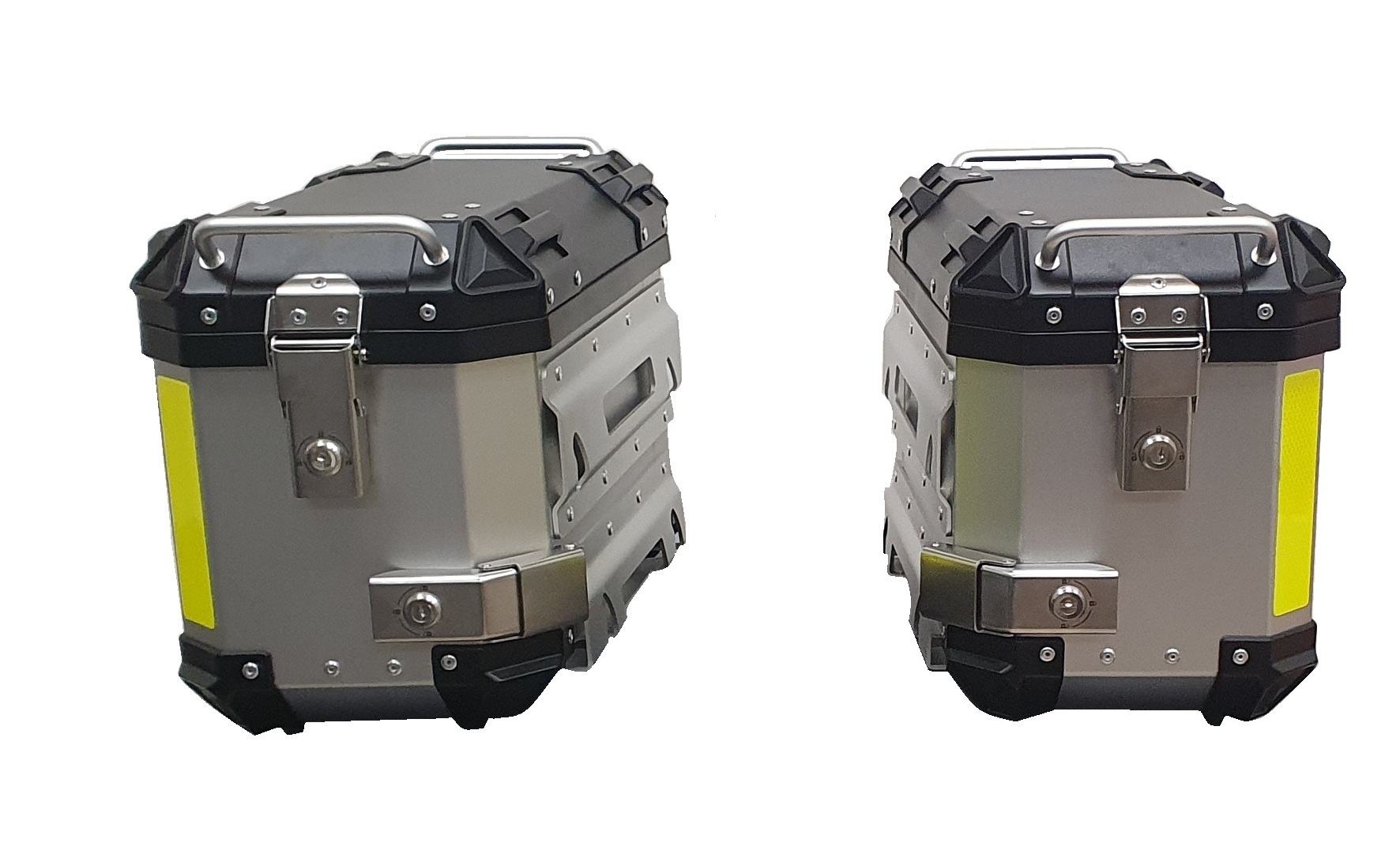 Sada bočních boxů pro V-Cross alu