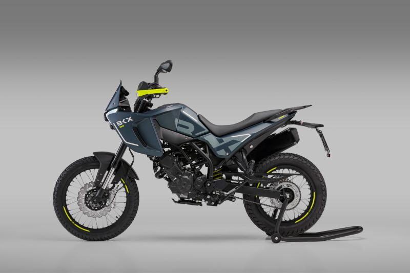 Benelli BKX 125